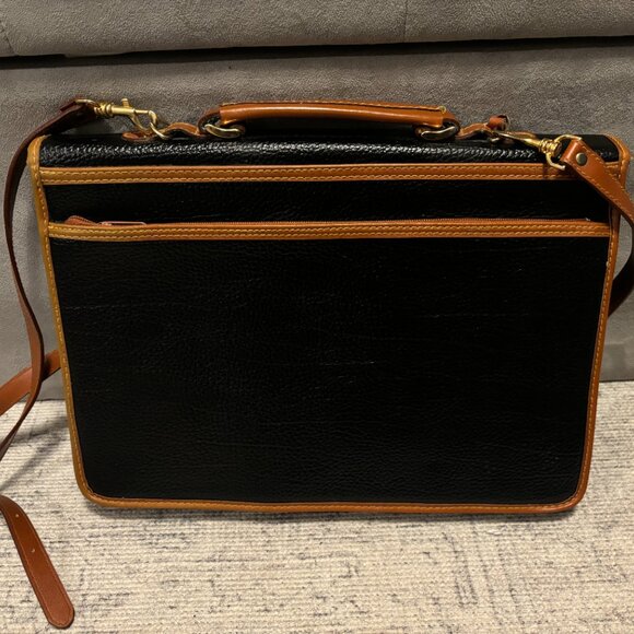 Vtg Dooney & Bourke All Weather Leather Messenger, Briefcase, Crossbody Bag - Picture 8 of 16